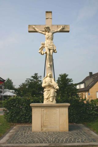 Trauernde Madonna - Bussmanns Kreuz in Vreden