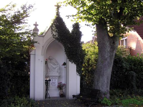 Kapelle mit Pieta, Ahlener Strasse