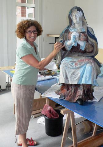 Die trauernde Madonna im Atelier Meffert-Sigrist